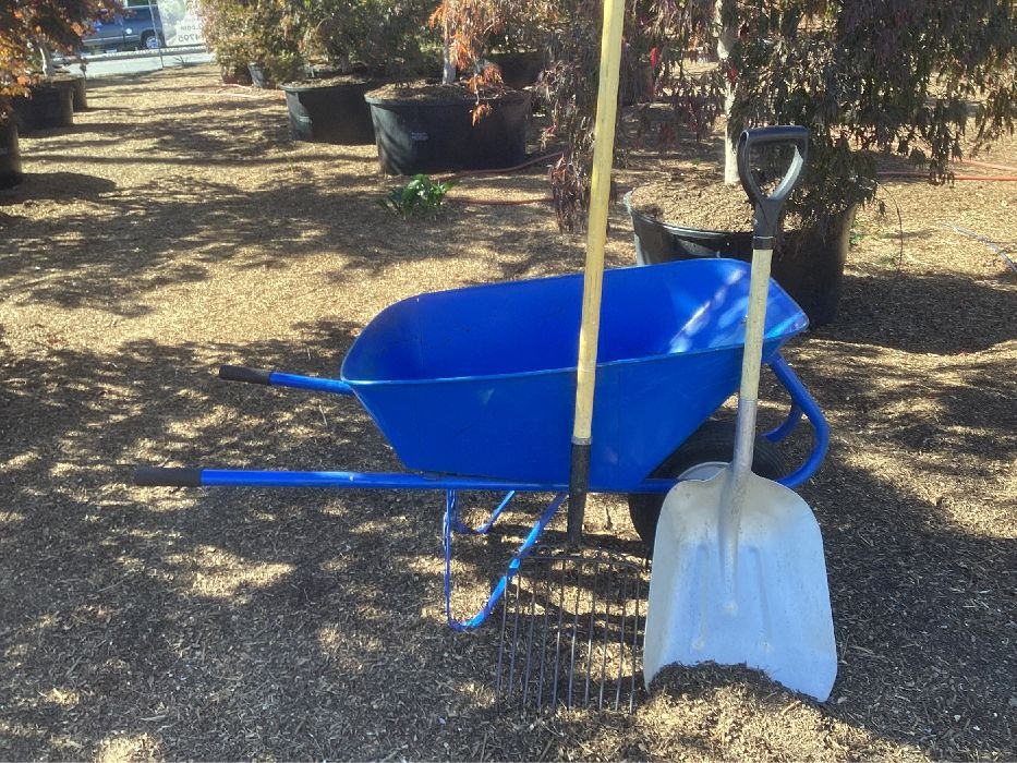 Free 7 day rental of our Do It Yourself kit. Dropped off with your mulch delivery. - Pro Mulching Redwood City